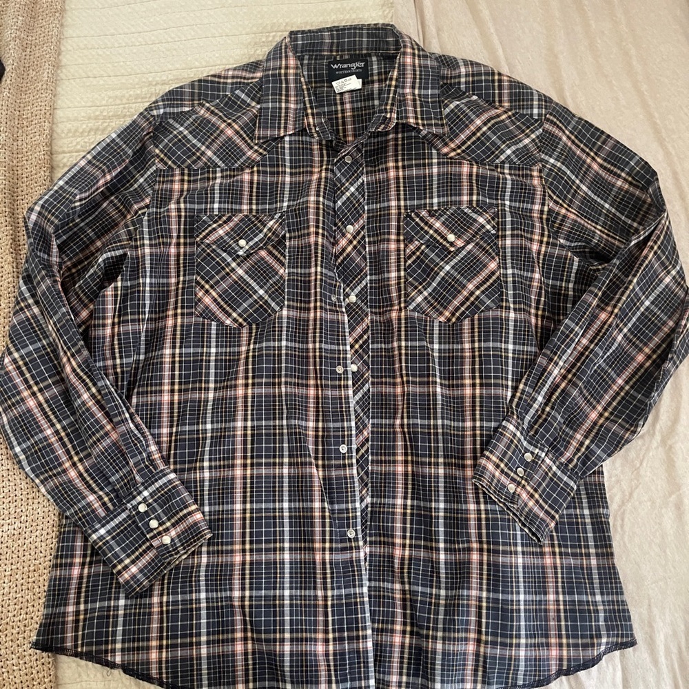 Vintage Wrangler pearl snap Men's Plaid Button-Down Shirt navy orange